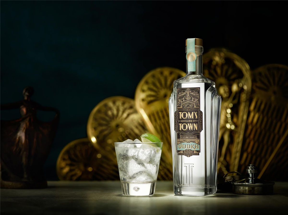 酒包裝設(shè)計(jì)參考-西安酒包裝創(chuàng)意設(shè)計(jì)(圖3)