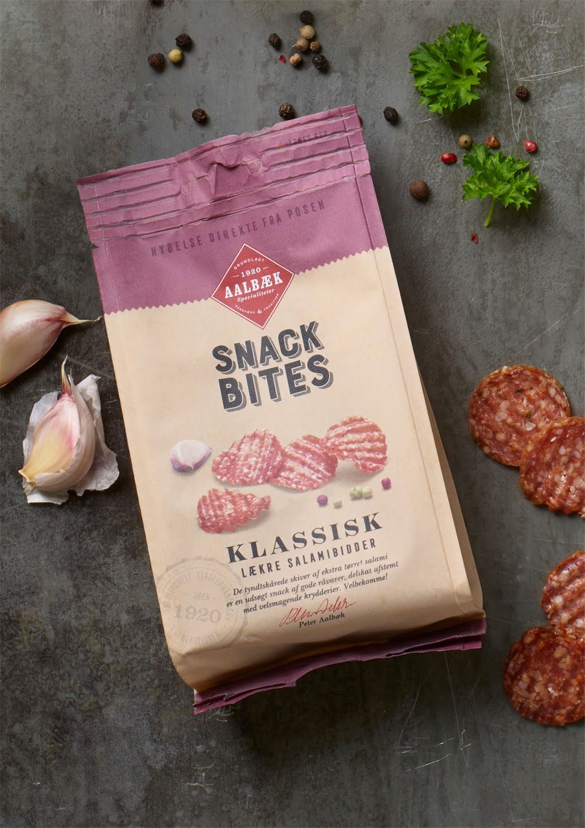 臘肉干包裝設(shè)計(jì)(圖2) 臘肉干包裝設(shè)計(jì)(圖2)