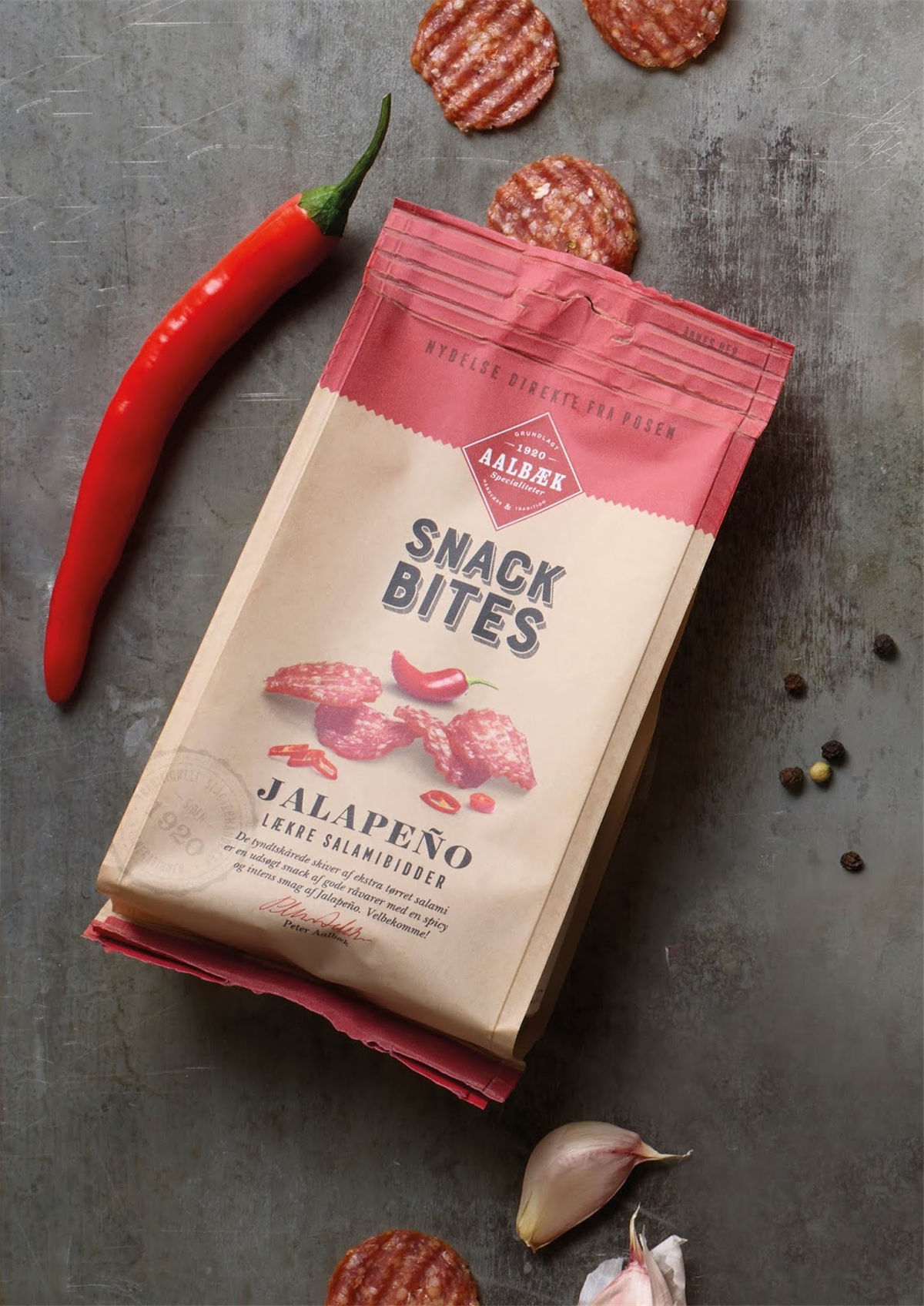 臘肉干包裝設(shè)計(jì)(圖3) 臘肉干包裝設(shè)計(jì)(圖3)