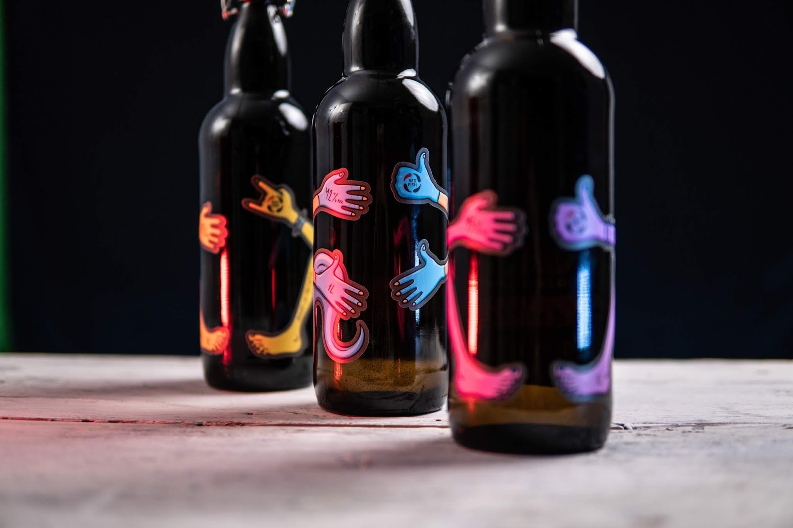 青島創(chuàng)意白酒包裝設(shè)計(jì)(圖2)