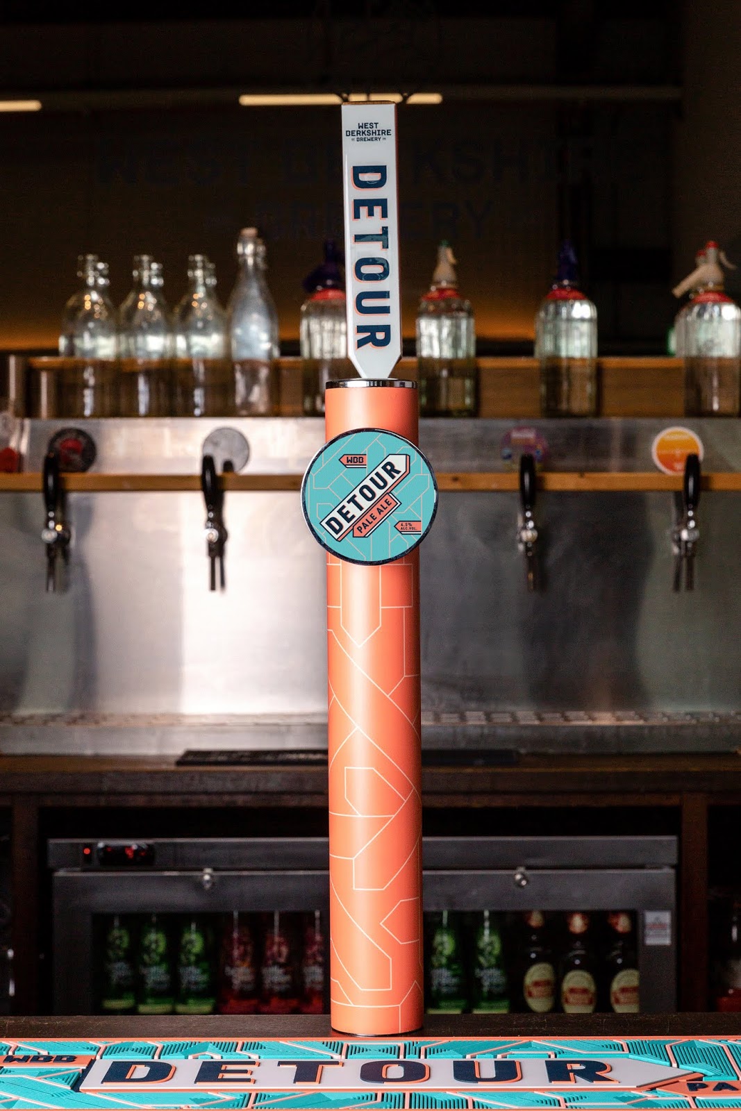 哈爾濱啤酒包裝設(shè)計(jì)(圖4)