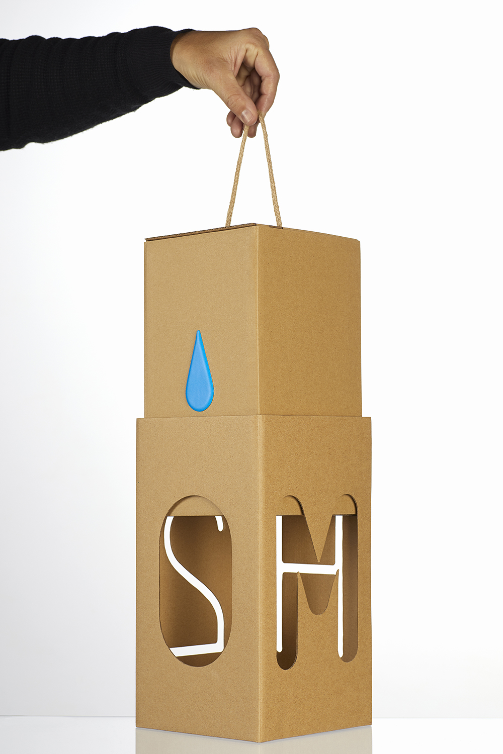 這個(gè)酒的包裝設(shè)計(jì)太有創(chuàng)意了(圖3)