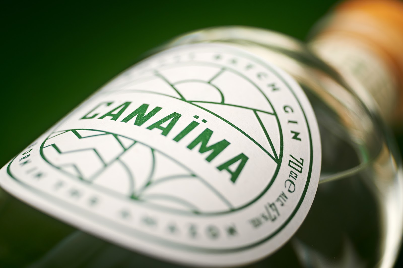 中山酒包裝設(shè)計(jì)簡(jiǎn)約復(fù)古(圖7)