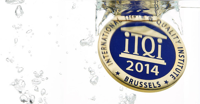 瓶裝飲用水包裝設(shè)計(jì)(圖12)