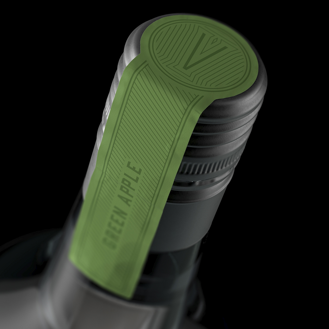 精致優(yōu)雅插畫光瓶酒包裝設(shè)計(圖4)