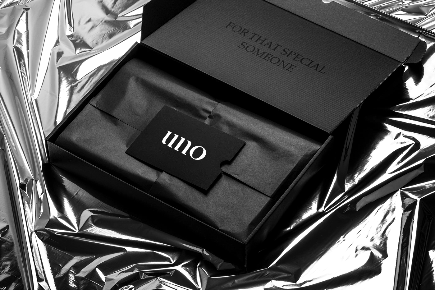 服裝品牌設(shè)計重點在品牌的logo設(shè)計(圖3) 服裝品牌設(shè)計重點在品牌的logo設(shè)計(圖3)