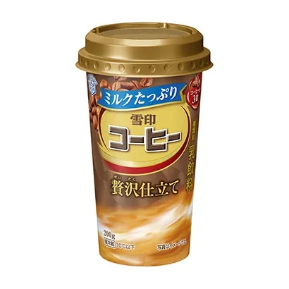 日式飲料產(chǎn)品簡約包裝設(shè)計(圖2)