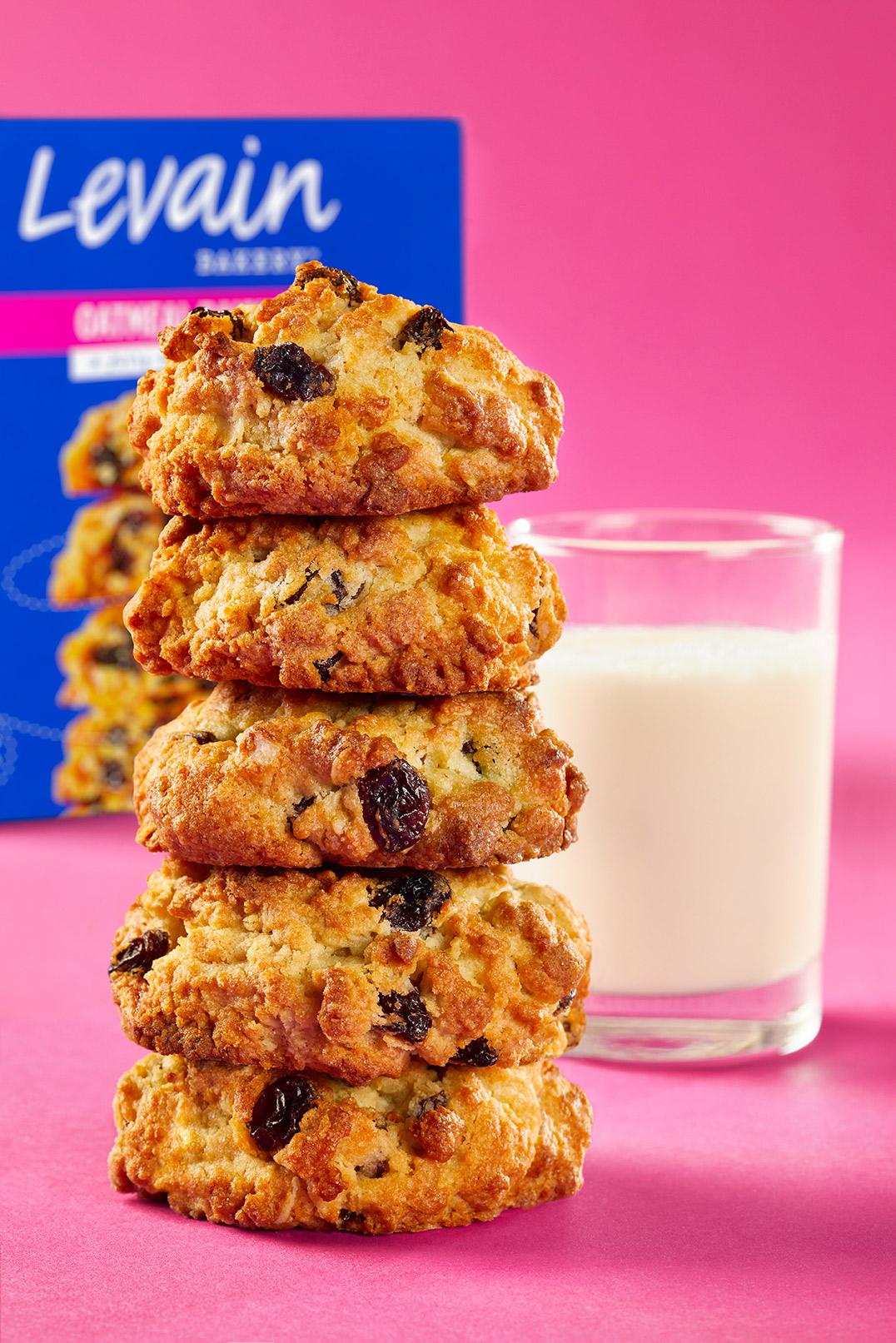 曲奇餅干創(chuàng)意包裝這樣設計視覺感很強(圖7) 曲奇餅干創(chuàng)意包裝這樣設計視覺感很強(圖7)