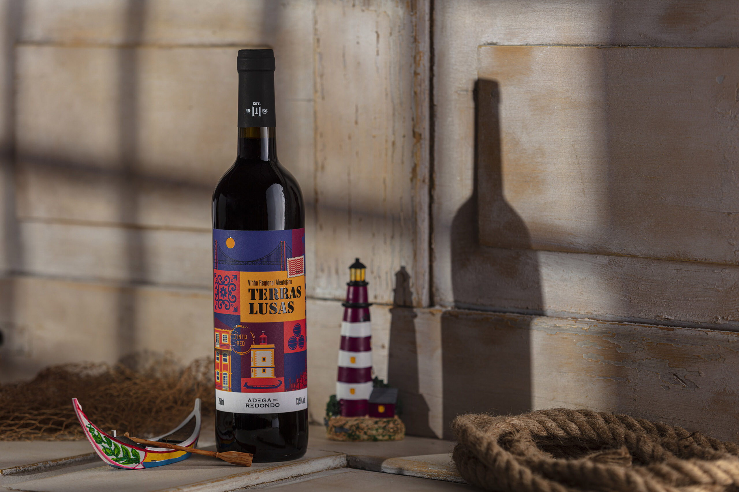Terras Lusas葡萄酒包裝這樣設(shè)計(jì)(圖4) Terras Lusas葡萄酒包裝這樣設(shè)計(jì)(圖4)