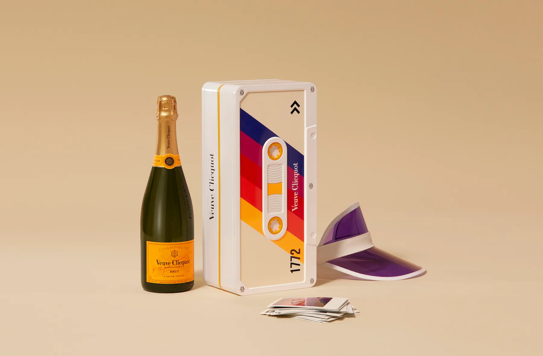 限量系列香檳創(chuàng)意包裝設(shè)計(jì)(圖2)