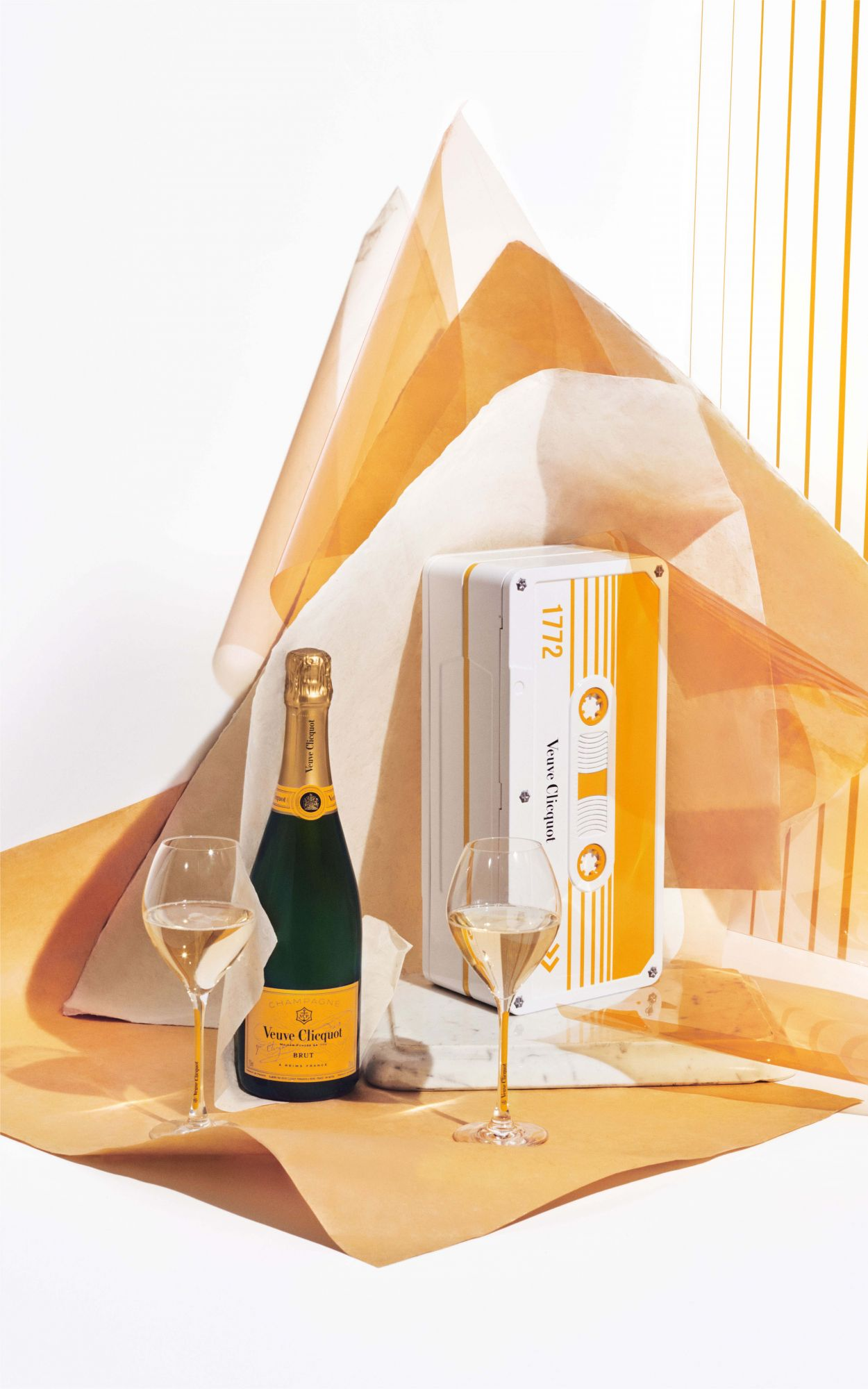 限量系列香檳創(chuàng)意包裝設(shè)計(jì)(圖5)
