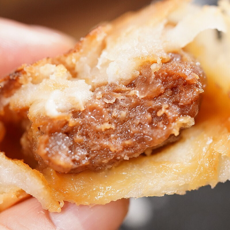 光明邨 鮮肉蘇式月餅 3個包裝禮盒產(chǎn)品包裝創(chuàng)意設(shè)計欣賞(圖4)