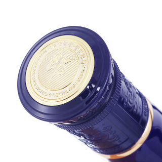 創(chuàng)意酒包裝設(shè)計(jì)郎酒青花郎酒天寶洞藏陳釀醬香型白酒瓶禮盒裝產(chǎn)品包裝設(shè)計(jì)欣賞(圖6)