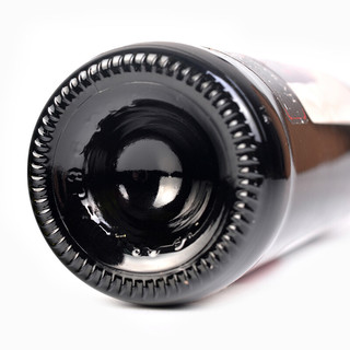 創(chuàng)意酒包裝設(shè)計(jì)小紅帽瓦倫西亞丹魄西拉干型紅葡萄酒瓶整箱裝產(chǎn)品包裝設(shè)計(jì)欣賞(圖5)