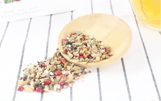 樂載三國品牌logo與食品包裝設計欣賞(圖2)