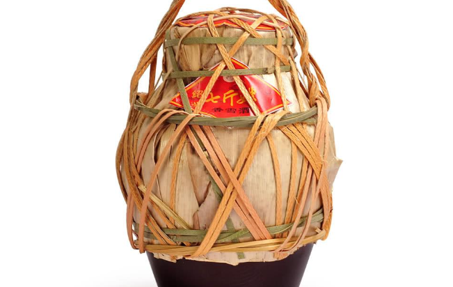 七斤嫂黃酒 七斤嫂品牌logo與食品包裝設(shè)計欣賞(圖3)