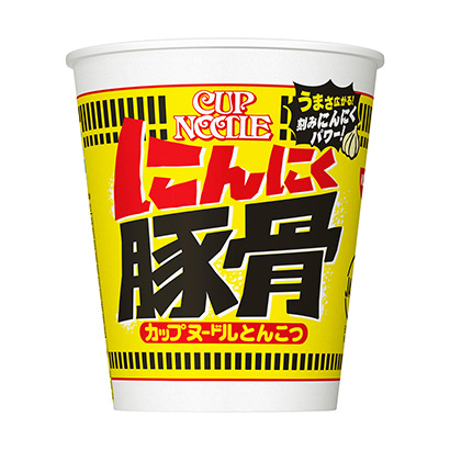 杯面大蒜豬骨日清食品面類包裝設(shè)計(圖1)